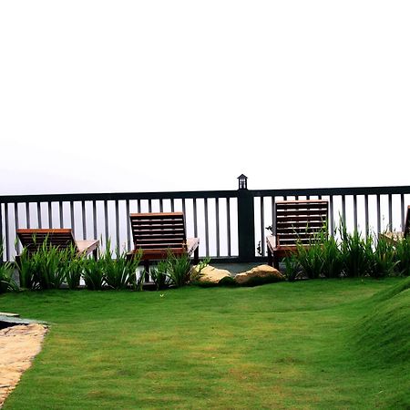 Hotel The View Ella Esterno foto