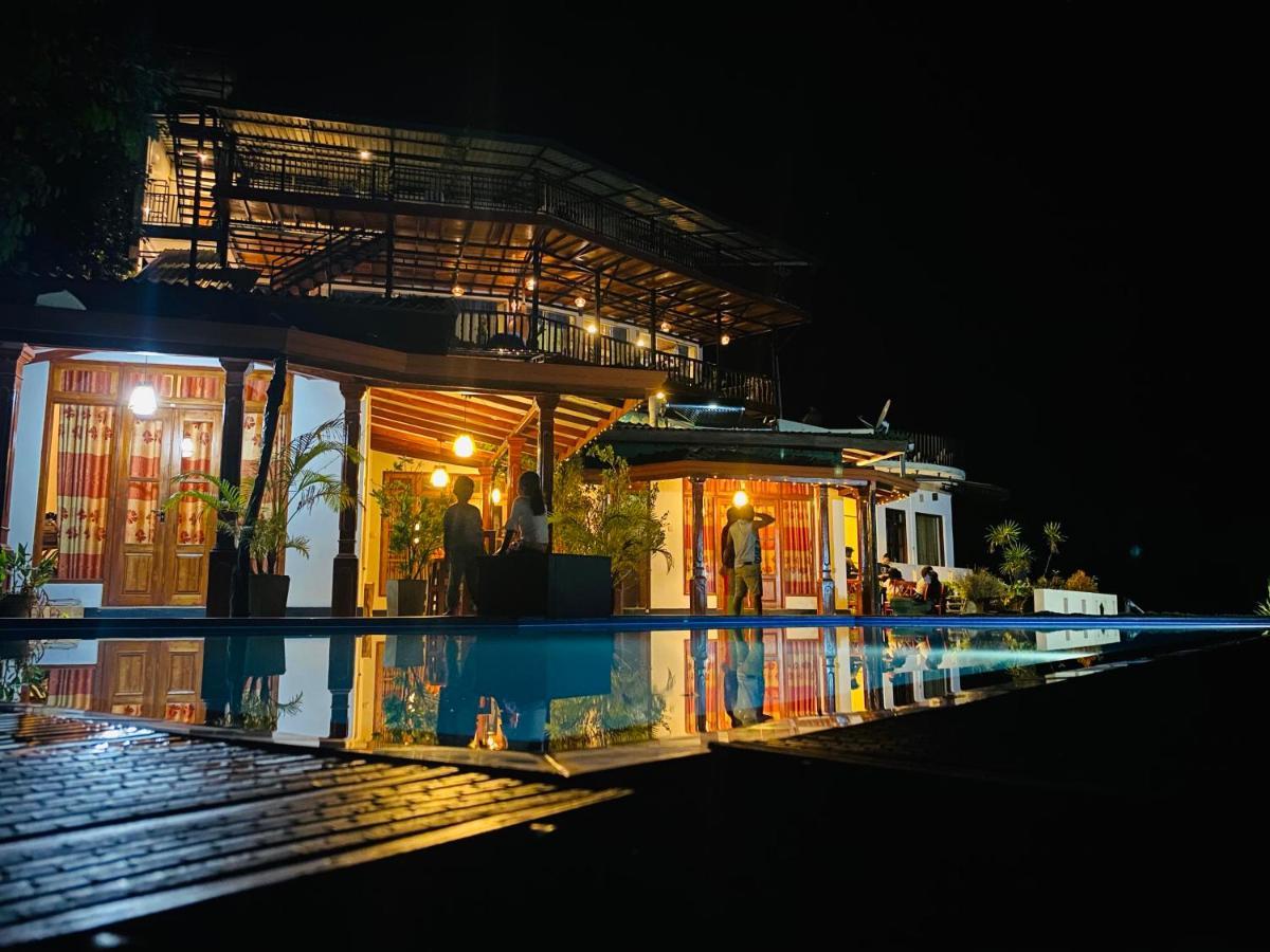 Hotel The View Ella Esterno foto