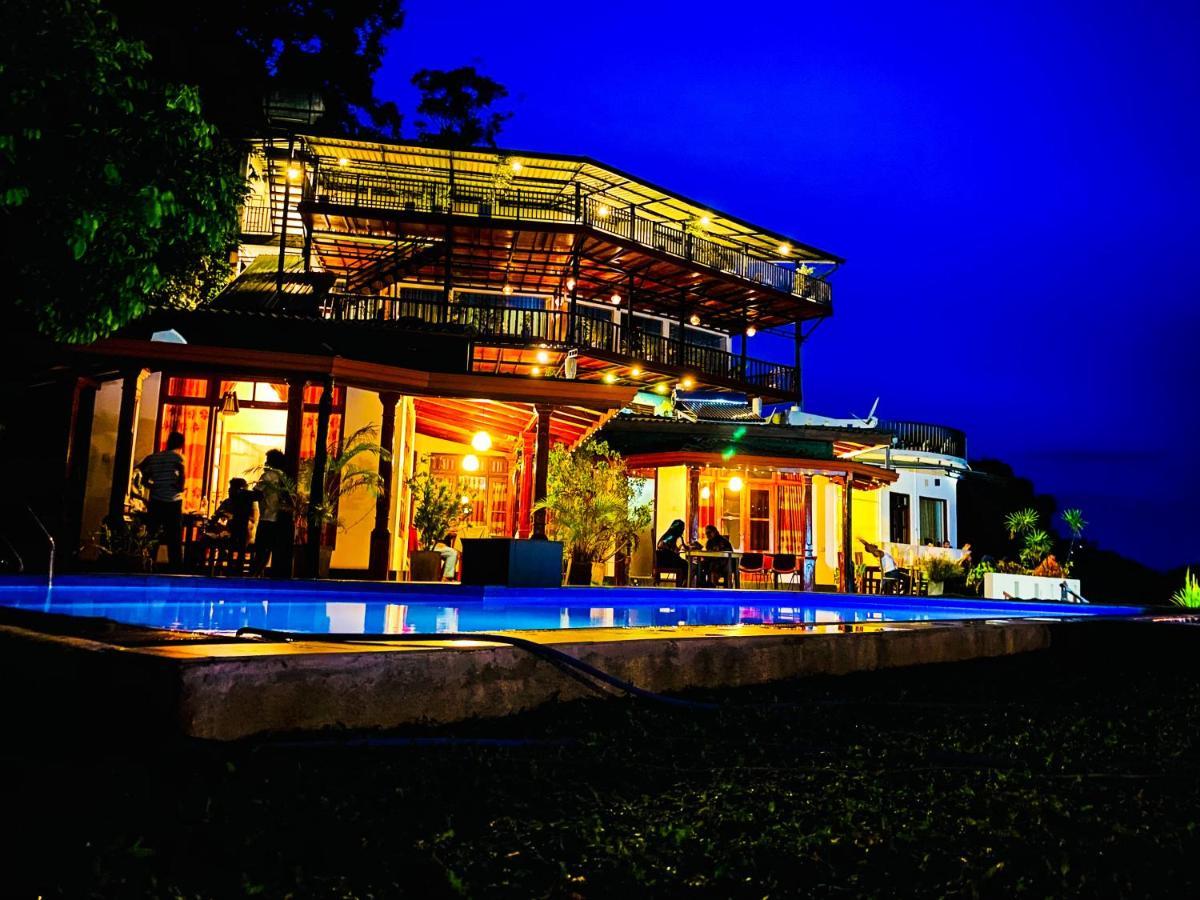Hotel The View Ella Esterno foto